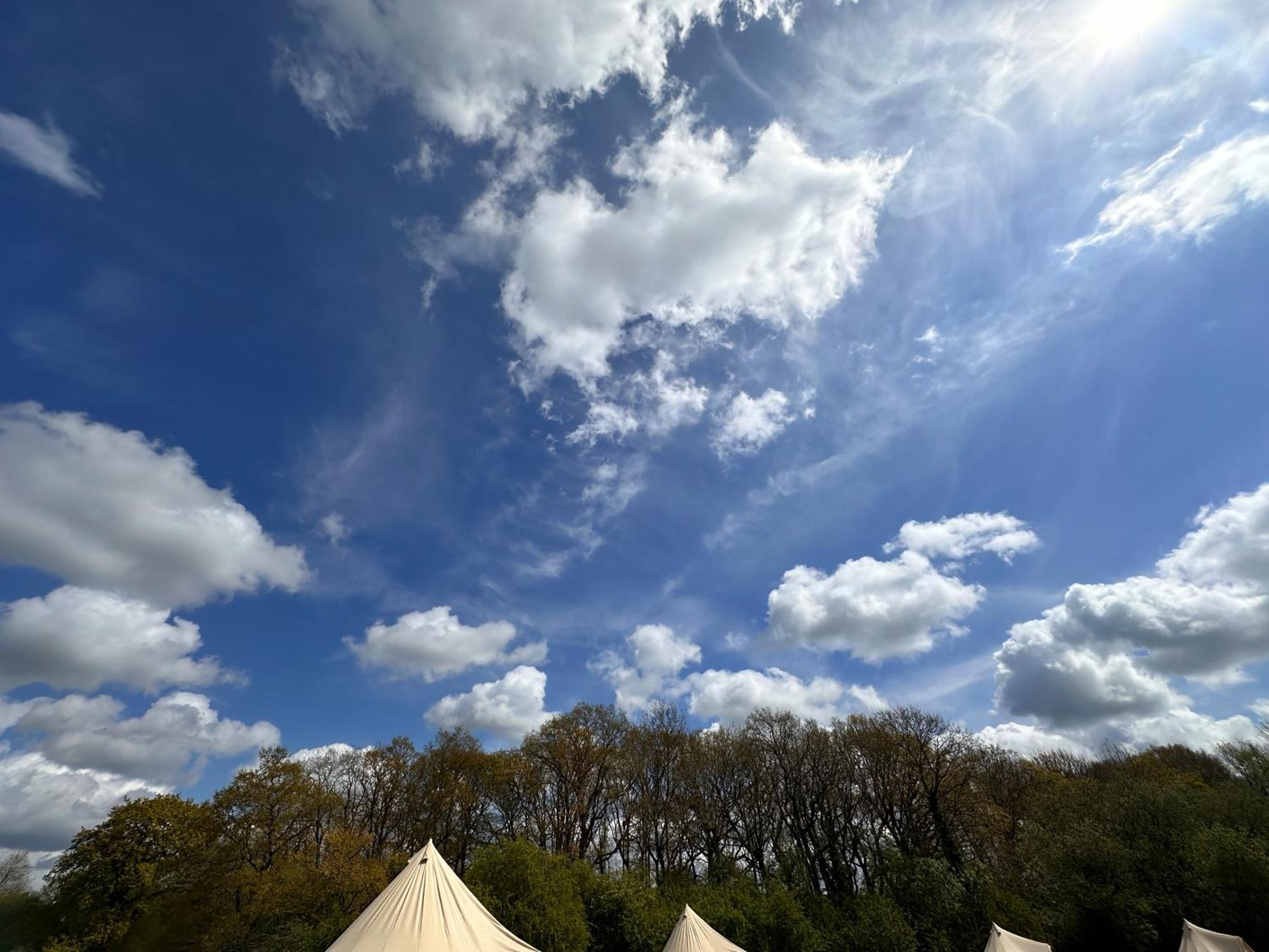 Buzzard Holt Hosting Hotel Buckingham Exterior foto